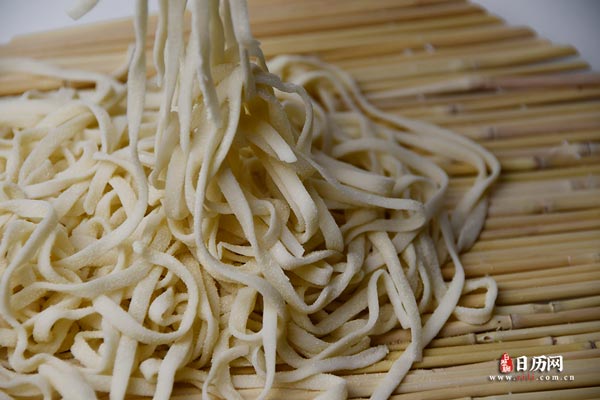 中伏天吃什么传统食物
