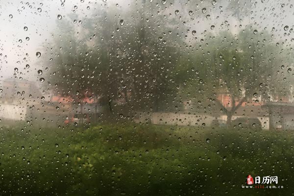 回南天地面潮湿怎么办