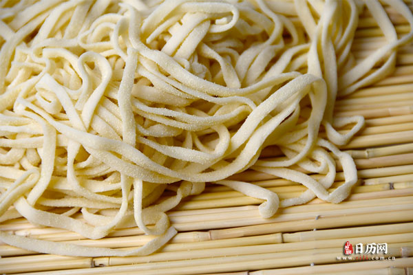 二伏吃面的寓意