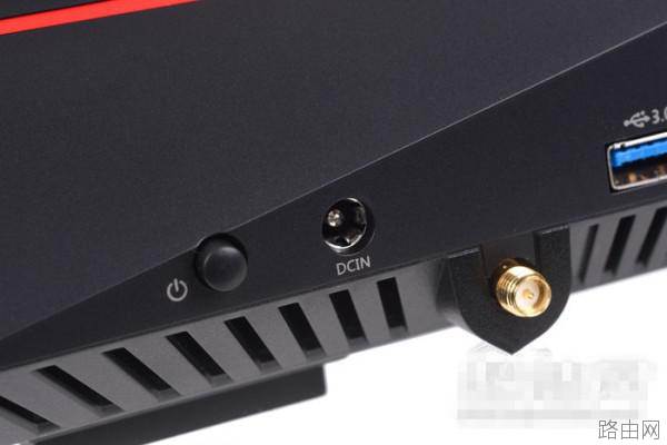 华硕RT-AC5300内部做工怎么样?华硕RT-AC5300路由器拆解评测