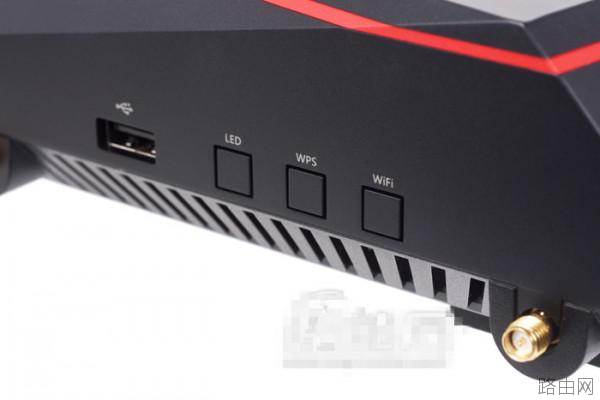 华硕RT-AC5300内部做工怎么样?华硕RT-AC5300路由器拆解评测