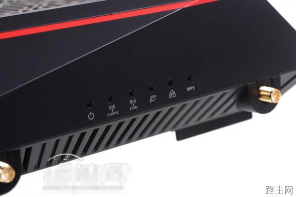 华硕RT-AC5300内部做工怎么样?华硕RT-AC5300路由器拆解评测