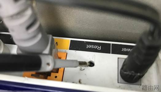 登录tplogin.cn的管理员密码是多少？