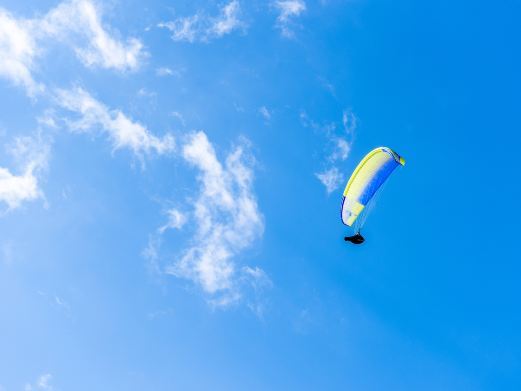 青阳九华山国际滑翔伞飞行基地