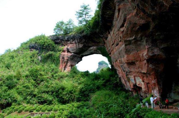 休宁齐云山风景名胜区-石桥岩
