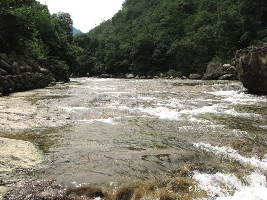 武夷山泰平洋水上广场