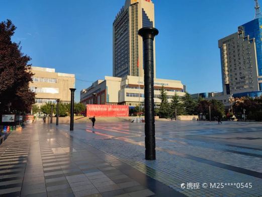 天水金龙大厦中心广场
