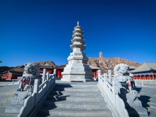 永昌圣容寺塔