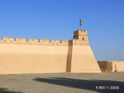 嘉峪关罗城和箭楼