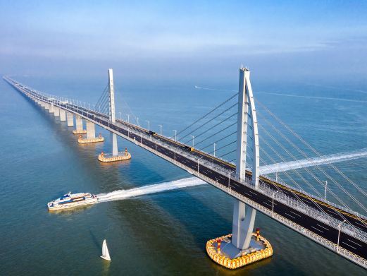 深圳大湾区一号（港珠澳大桥航线）