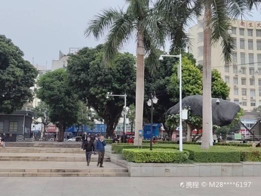南宁朝阳广场
