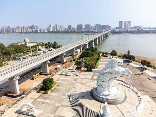 防城港西湾广场