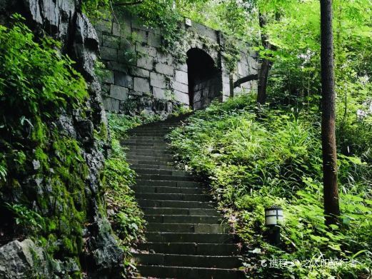 桂林宝积山