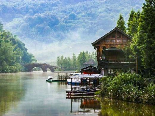 赤水凤凰花坞