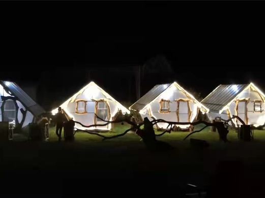 灵山烟霞山露营地