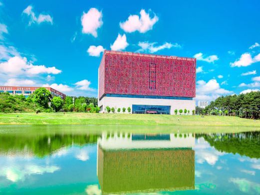贵阳贵州大学(花溪东校区)