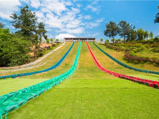 贵阳香纸沟枫叶谷旅游度假区