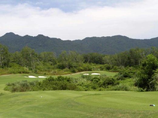 保亭七仙岭温泉高尔夫球会