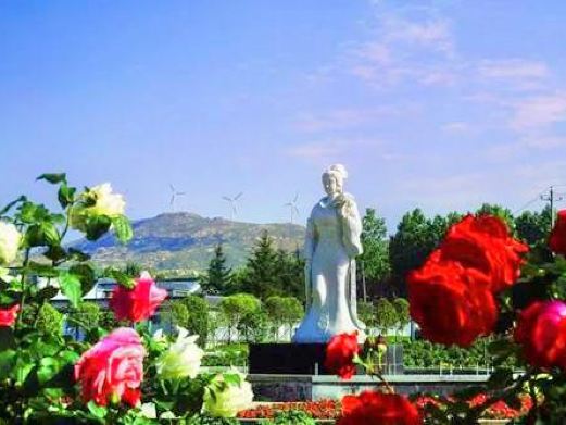 方城德云山风情植物园