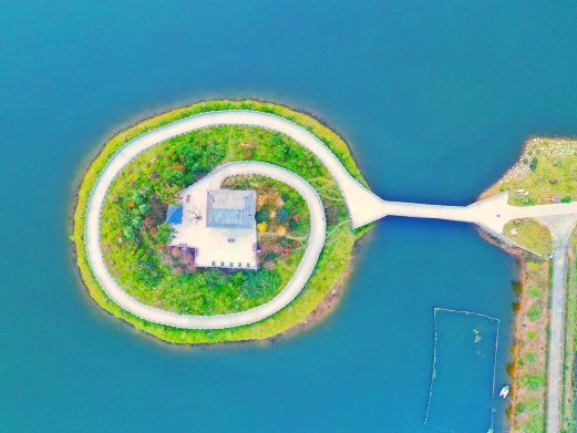 荆门湖心岛