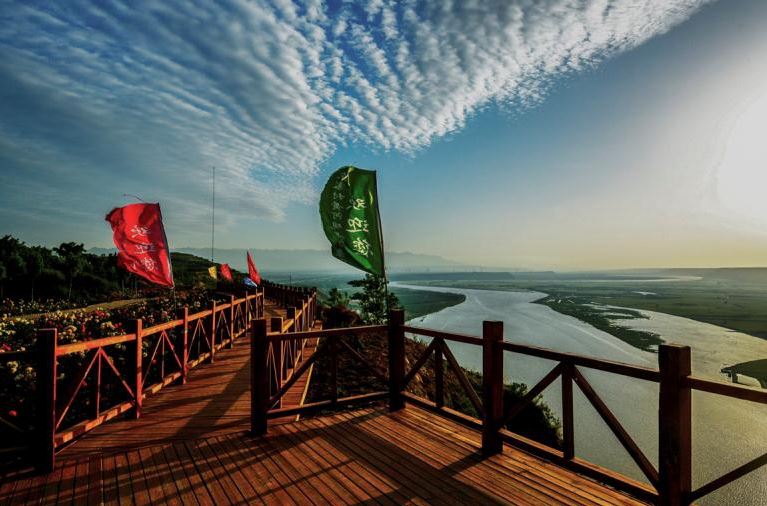 灵宝东寨村黄河观景台