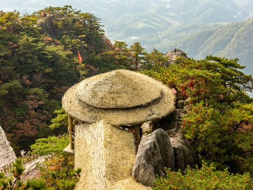罗田天堂寨-凉亭