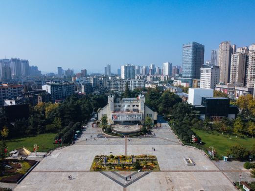 襄阳人民广场