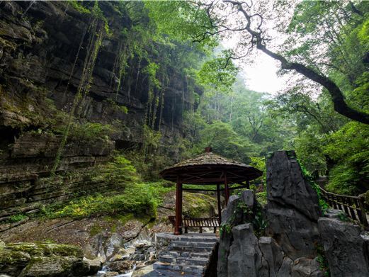 石门壶瓶山