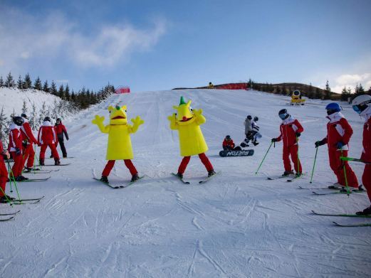新化湖南紫鹊界野外滑雪场