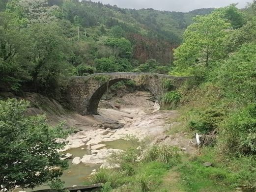 蓝山万年桥