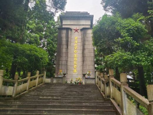 井冈山革命烈士纪念塔