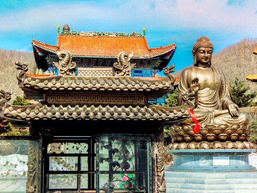 敦化六鼎山文化旅游区