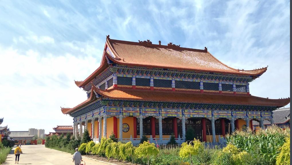 赤峰宝峰禅寺