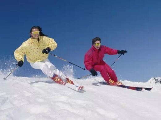 浩特乌兰哈达滑雪场