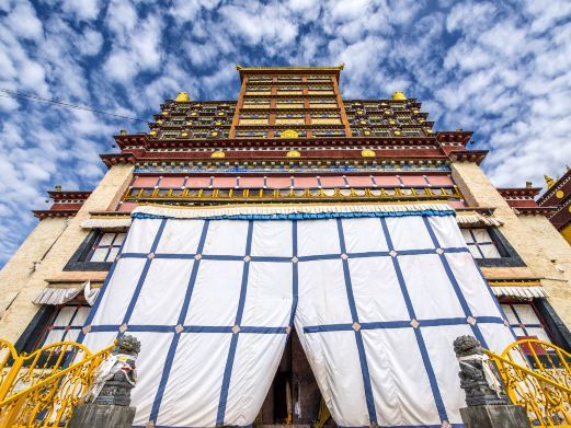治多贡萨寺