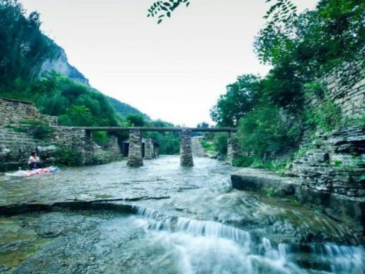青州北崔崖·遇龙河景区