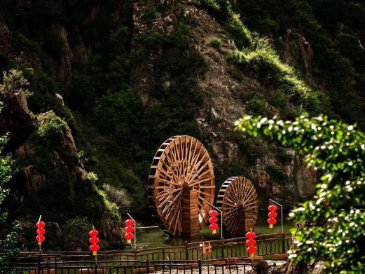 原平大龙门牡丹山庄景区