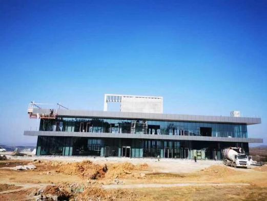 陵川七彩太行云上滑雪场