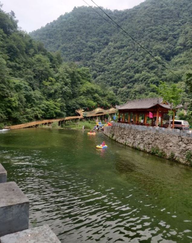 商南金丝峡丹江漂流