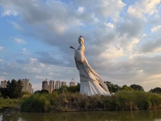 汉中汉水女神广场