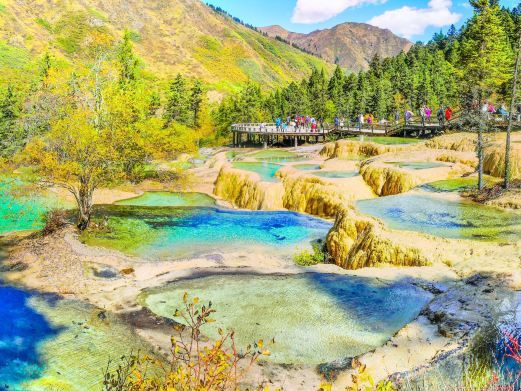 松潘黄龙国家重点风景名胜区-迎宾池