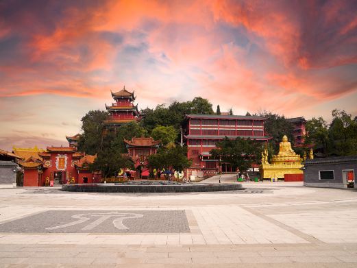 南充清泉寺公园