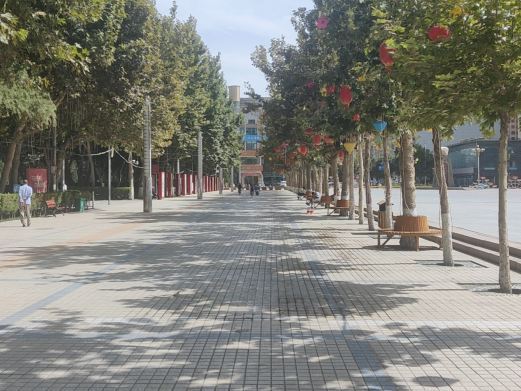 和田市团结广场