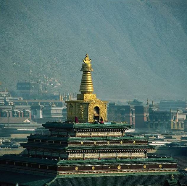 察雅向康大殿