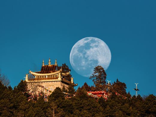 香格里拉百鸡寺